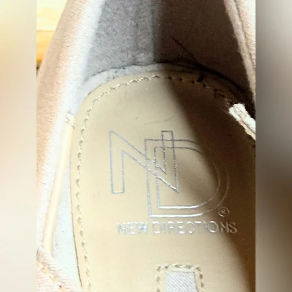 New Directions Champagne Blush Mary Jane Block Heel Pumps Size 6.5 - Picture 13 of 13